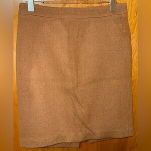 J. Crew camel beige Mercantile wool blend pencil skirt Size 6 rear zipper